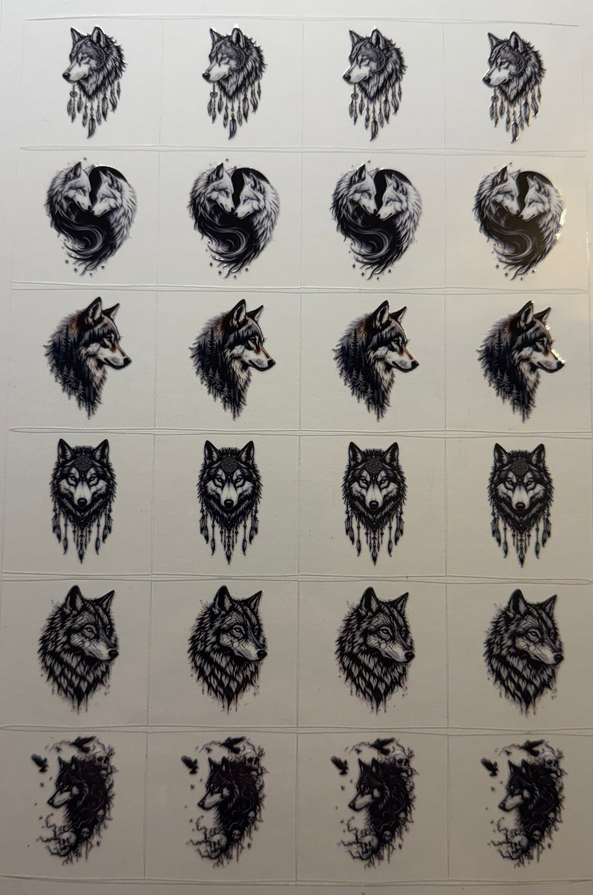 K1 Kiss Cut Wolves