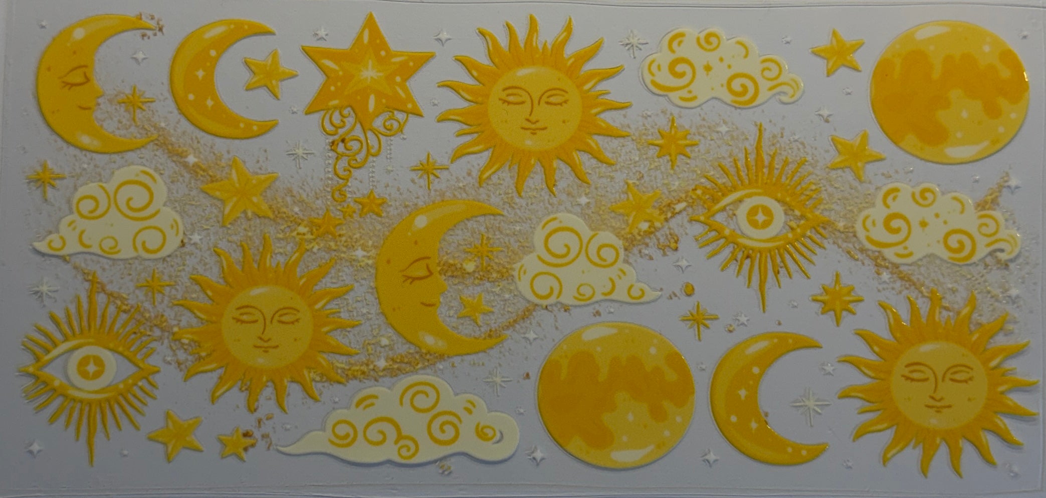 16W218 Golden Celestial Sun & Moon